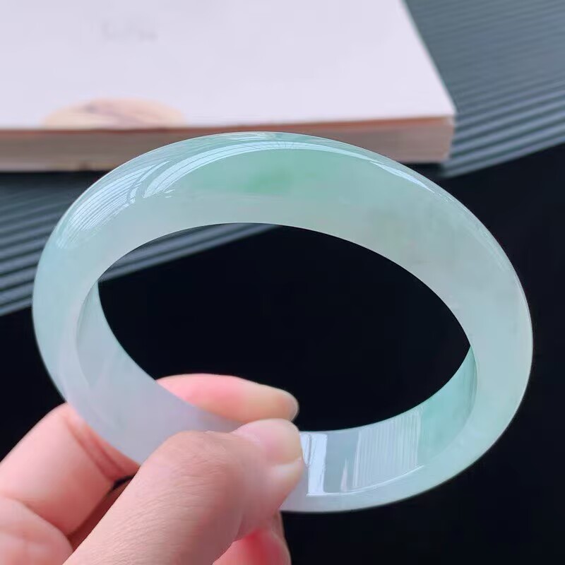 سوار من اليشم الشمعي أحادي الل - مراجعة Bracelets وسعره