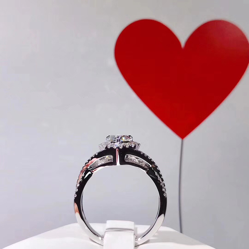 مخصص الصلبة 14K الذهب الأبيض ا - مراجعة Moissanite Engagement Ring 1 Carat وسعره