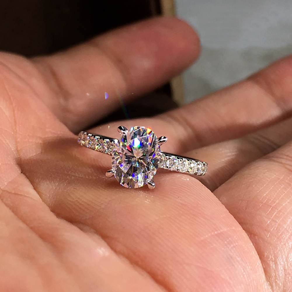 خاتم نسائي مخصص من الذهب الأبي - مراجعة Moissanite Engagement Ring 1 Carat وسعره