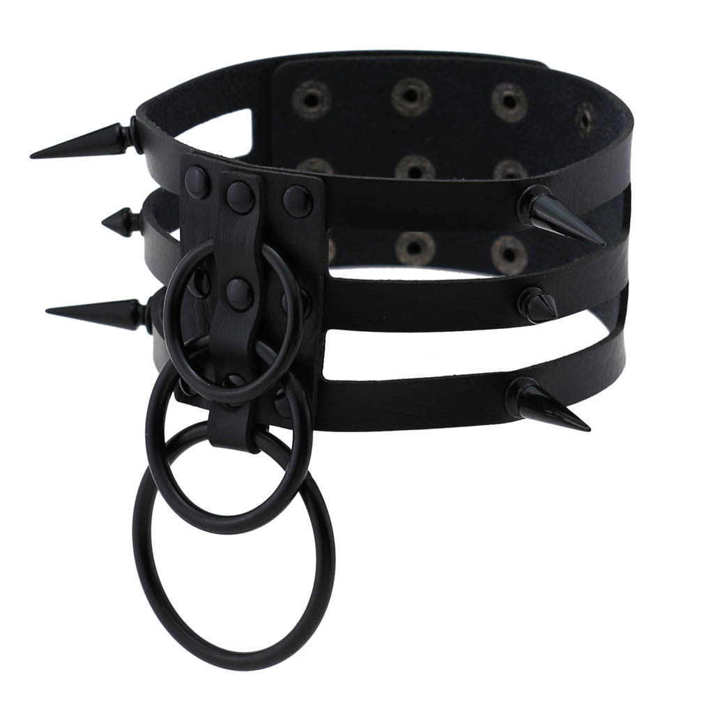 قلادة شوكر جلدية سوداء بمسامير - مراجعة Goth Punk Spike Choker وسعره